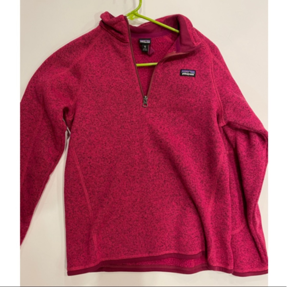 pink Patagonia half zip ♡